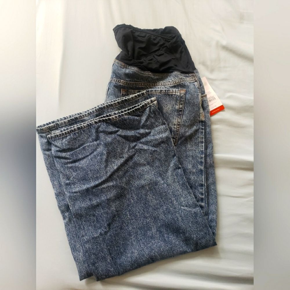 Isabel Maternity Mid-Rise Super Wide Leg Comfort Fit Jeans